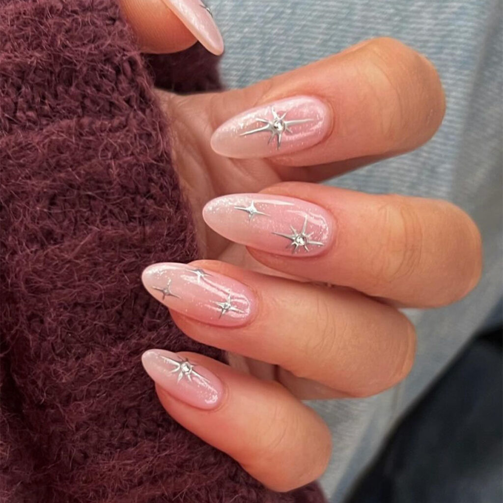 Seize 2023's Top 4 Holiday Nail Trends